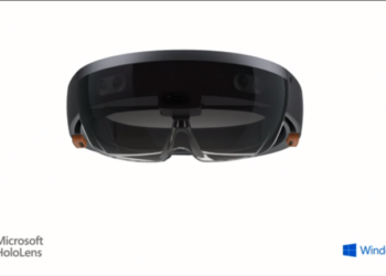Microsoft Hololens if no doubt best of 2015 tech innovation